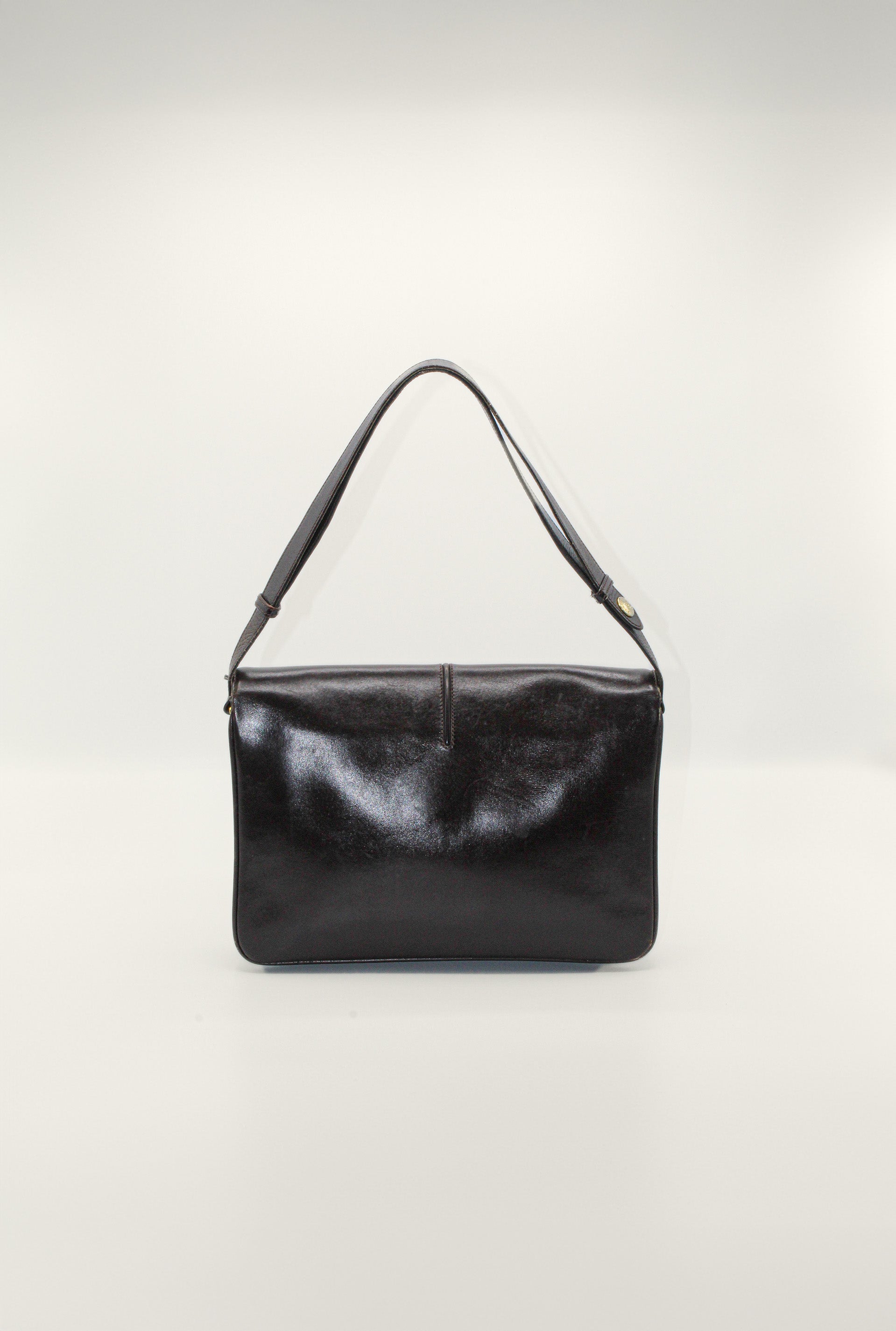 VINTAGE GUCCI HORSEBIT FLAP SHOULDER BAG – Circular Groove